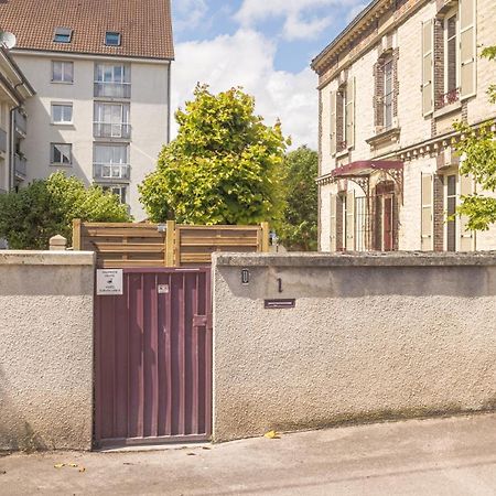 Bonappart 2 - Charme Napoleonien & Confort Troyes Eksteriør bilde